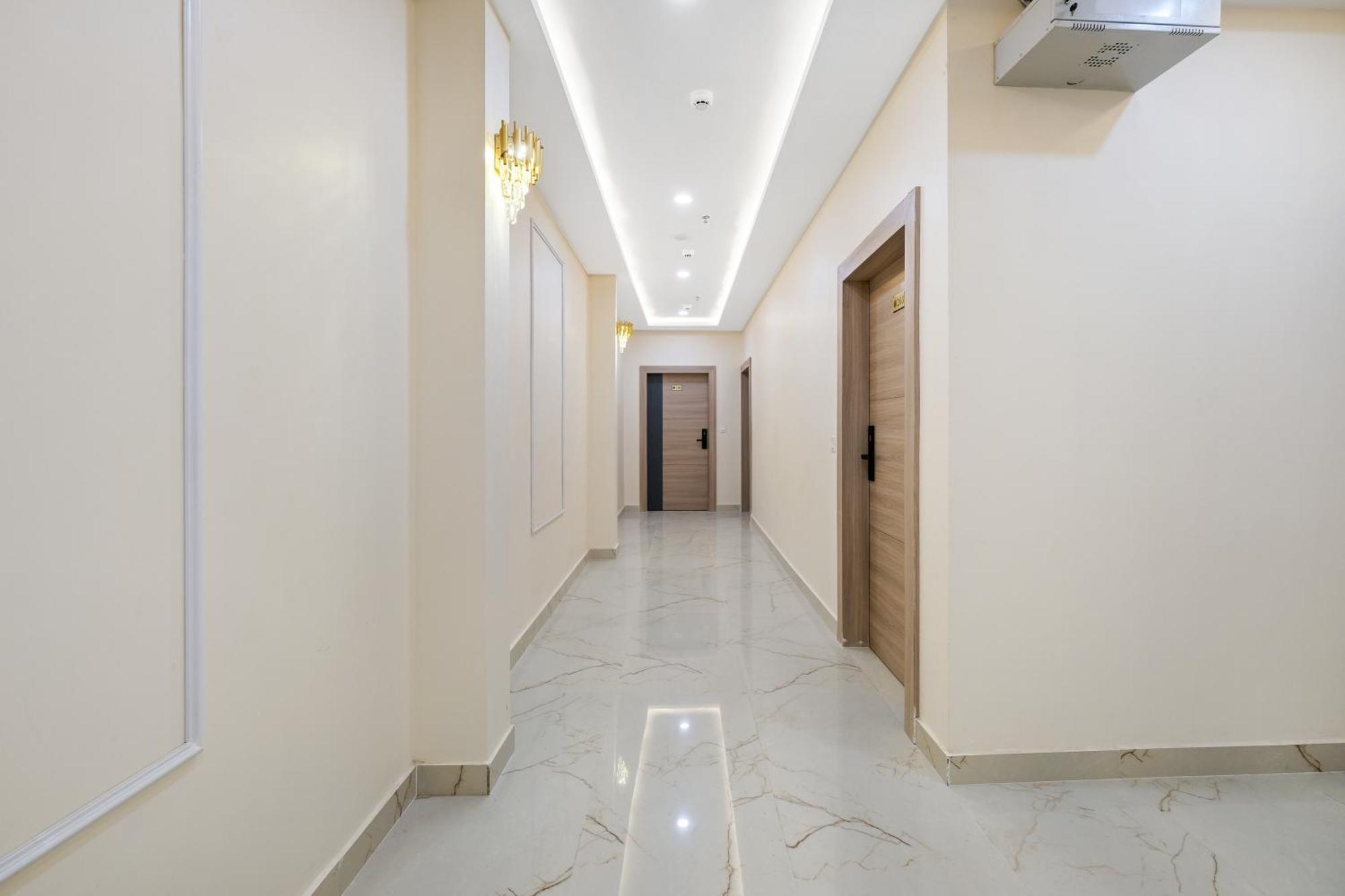 Hotel Sudarshan Ayodhya Dış mekan fotoğraf